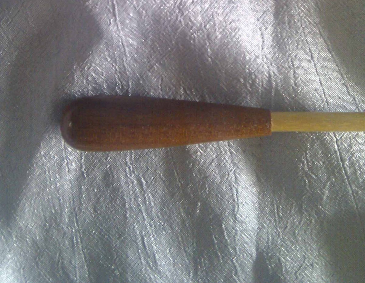 Dirigierstock Serie P, L�nge 12, Walnut, natur - hier klicken